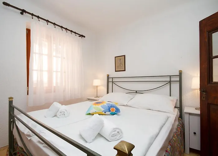 Vintage By Locap Group Πιράν