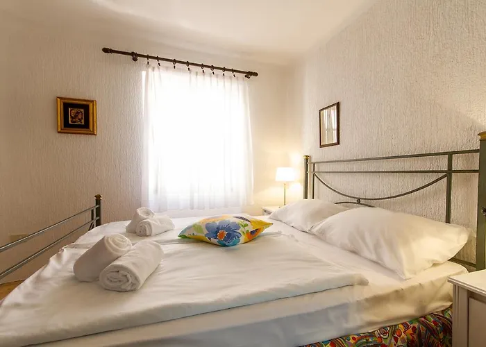 Vintage By Locap Group Πιράν