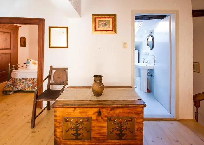 Vintage By Locap Group